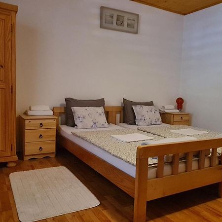 Holiday Home Radocaj สลูน ภายนอก รูปภาพ