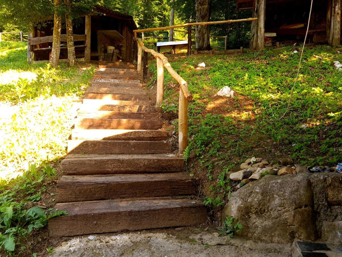 Holiday Home Radocaj สลูน ภายนอก รูปภาพ
